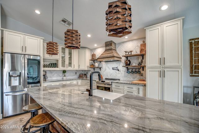 8809 W ALEX Avenue, Peoria, AZ 85382