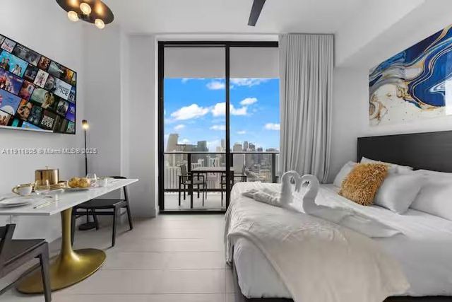 601 NE 1 Ave PH-4912, Miami, FL 33132