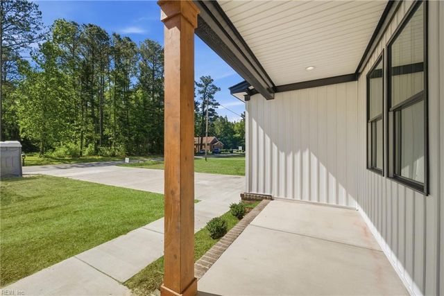2313 Manning RD, Suffolk, VA 23434