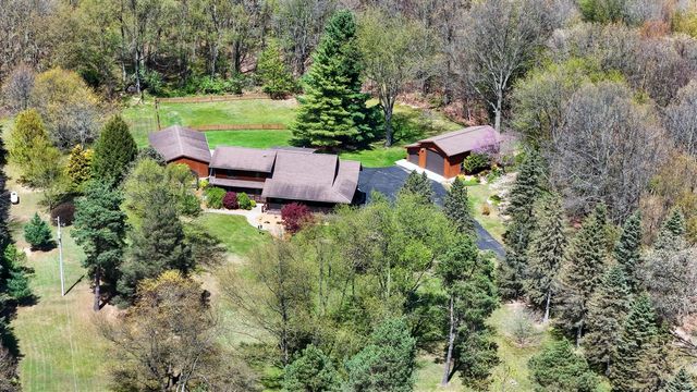 10189 I Drive, Ceresco, MI 49033