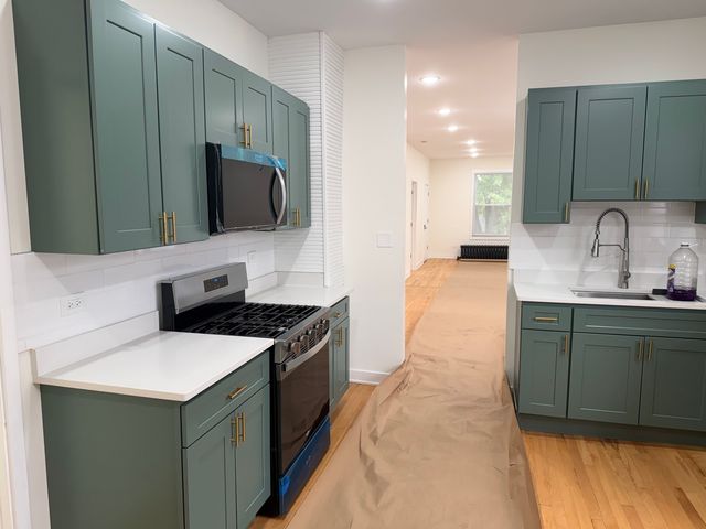 13140 S Buffalo Avenue 2, Chicago, IL 60633