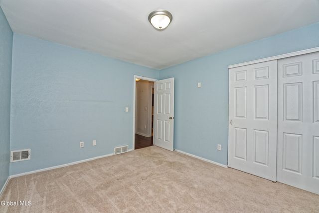 638 Top Ridge Drive, Guilderland, NY 12203