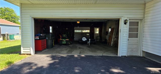 343 Summit Boulevard, North Tonawanda, NY 14120