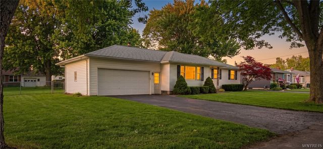 343 Summit Boulevard, North Tonawanda, NY 14120