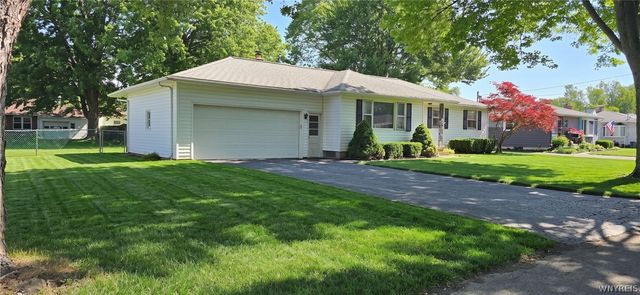 343 Summit Boulevard, North Tonawanda, NY 14120
