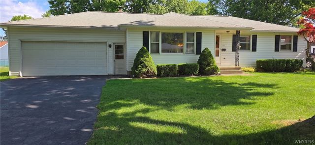 343 Summit Boulevard, North Tonawanda, NY 14120