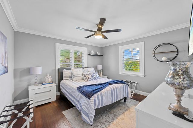 910 Jasmine Drive, Delray Beach, FL 33483