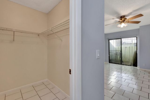 4385 Willow Brook Circle, West Palm Beach, FL 33417