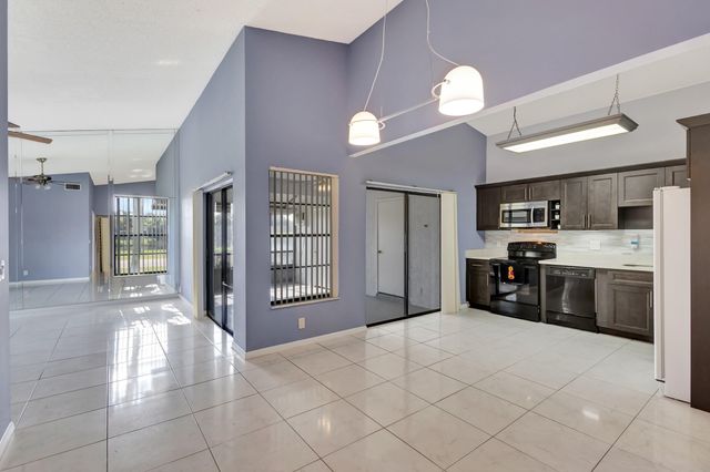 4385 Willow Brook Circle, West Palm Beach, FL 33417