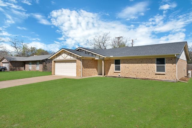 4409 Aspen Way, Haltom City, TX 76137