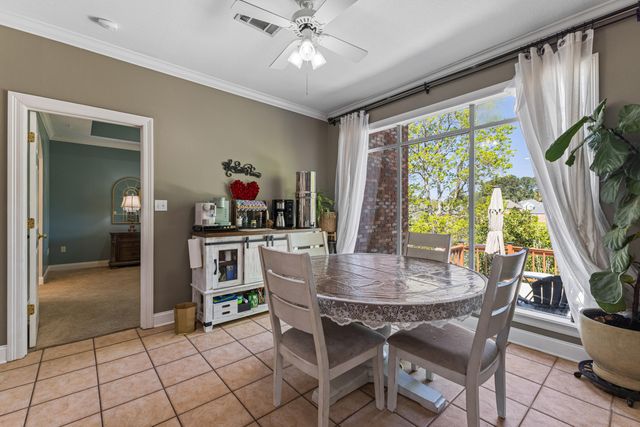 29 Stones Throw Dr., Hattiesburg, MS 39402