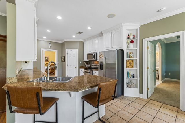 29 Stones Throw Dr., Hattiesburg, MS 39402