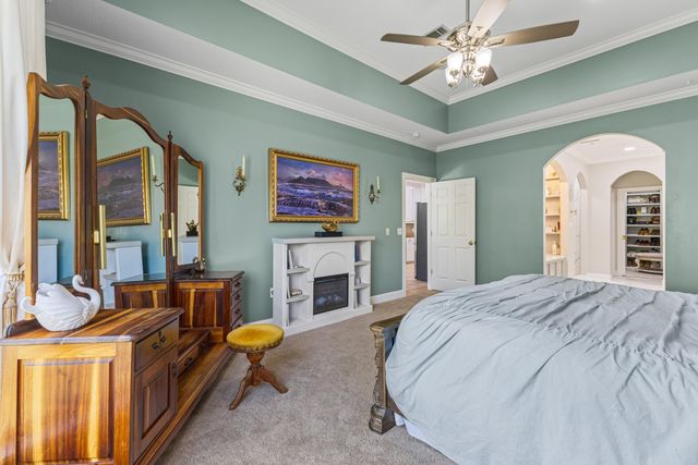 29 Stones Throw Dr., Hattiesburg, MS 39402