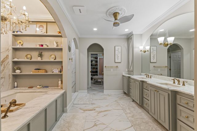 29 Stones Throw Dr., Hattiesburg, MS 39402