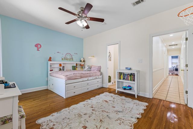 29 Stones Throw Dr., Hattiesburg, MS 39402