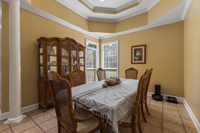 29 Stones Throw Dr., Hattiesburg, MS 39402