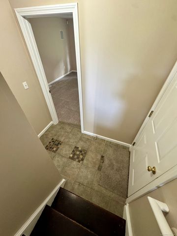 31 Marie Street APT B, New Haven, CT 06513