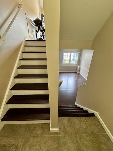 31 Marie Street APT B, New Haven, CT 06513