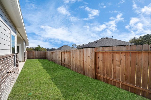 11911 Wisteria Meadows Drive, Willis, TX 77318