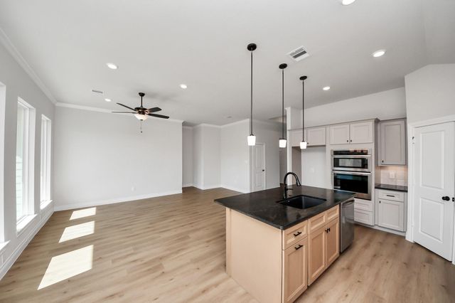 11911 Wisteria Meadows Drive, Willis, TX 77318