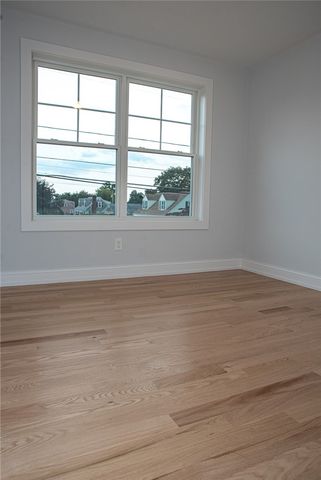 49 Recess Lane, Warwick, RI 02889