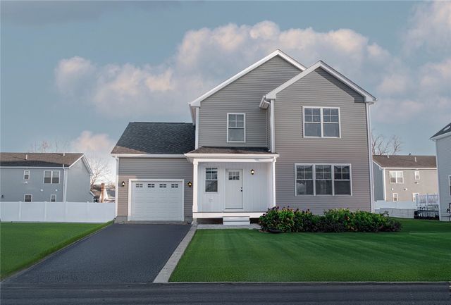 49 Recess Lane, Warwick, RI 02889