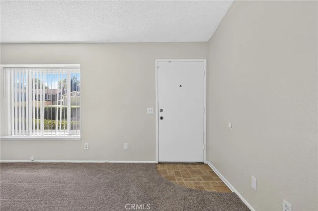 4405 Lakewood, San Bernardino, CA 92407