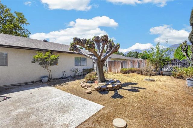 4405 Lakewood, San Bernardino, CA 92407