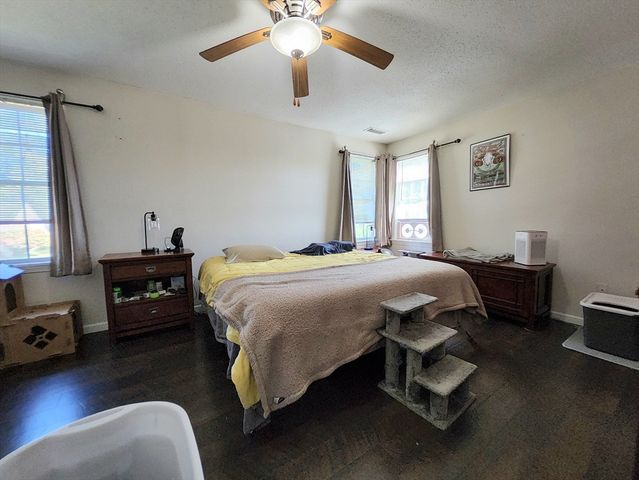 3096 Main St 3096, Palmer, MA 01069