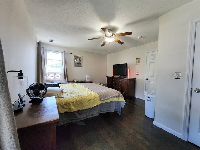 3096 Main St 3096, Palmer, MA 01069