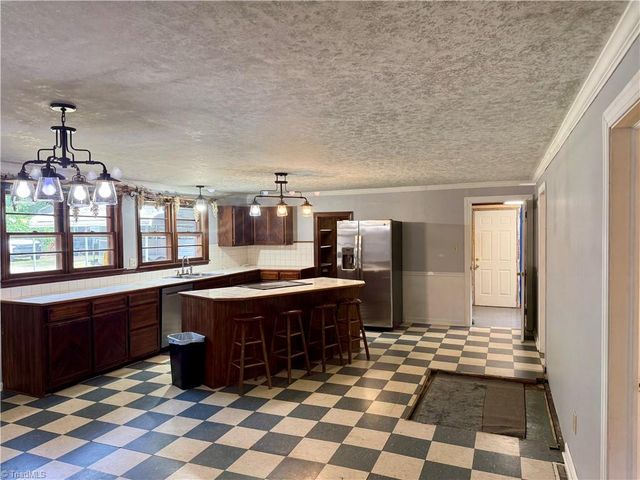 6540 Bringle Ferry Road, Salisbury, NC 28146