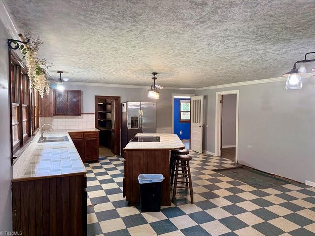 6540 Bringle Ferry Road, Salisbury, NC 28146
