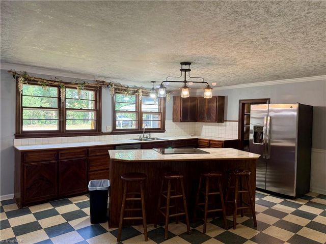6540 Bringle Ferry Road, Salisbury, NC 28146