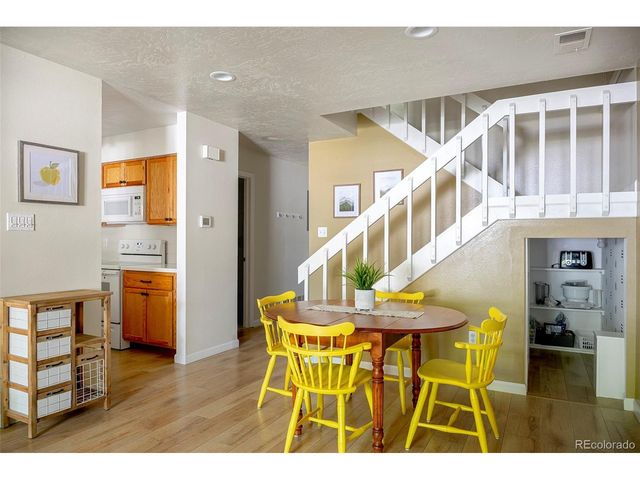 8472 Everett Way B, Arvada, CO 80005