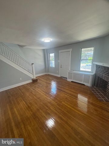 1142 E PRICE ST, Philadelphia, PA 19138