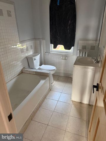 1142 E PRICE ST, Philadelphia, PA 19138