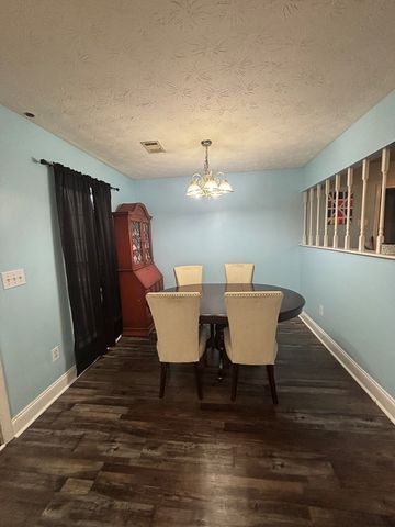 319 33rd Avenue South, Phenix City, AL 36869