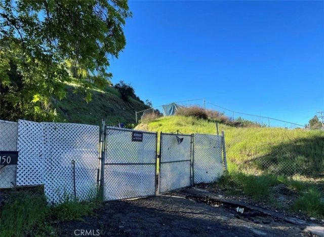10138 Sunland, Shadow Hills, CA 91040