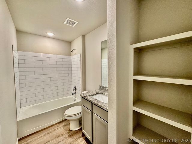 28180 E 115th Street S, Coweta, OK 74429