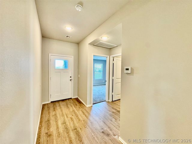 28180 E 115th Street S, Coweta, OK 74429