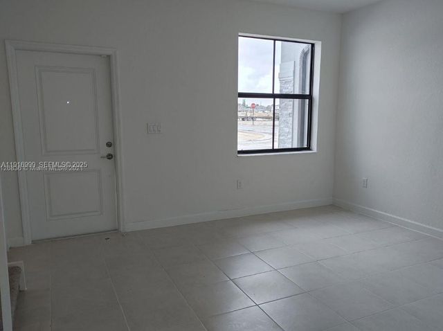 28717 SW 132nd Pl, Homestead, FL 33033