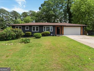 3779 Elkridge Drive, Decatur, GA 30032