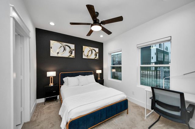 531 Schweikhardt Street, Houston, TX 77020