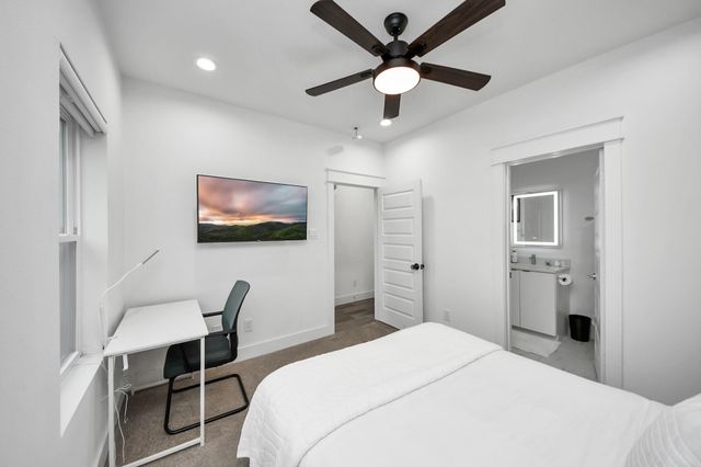 531 Schweikhardt Street, Houston, TX 77020