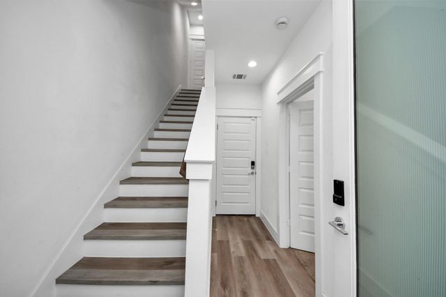 531 Schweikhardt Street, Houston, TX 77020