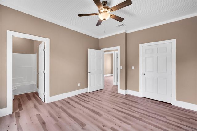 601 S S 7th Avenue, Teague, TX 75860