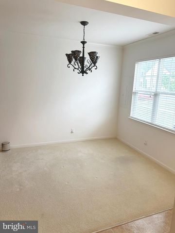 125 LADY BUG DR, Dover, DE 19901
