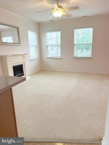 125 LADY BUG DR, Dover, DE 19901