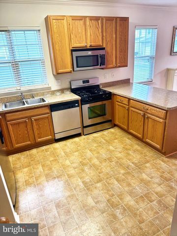 125 LADY BUG DR, Dover, DE 19901