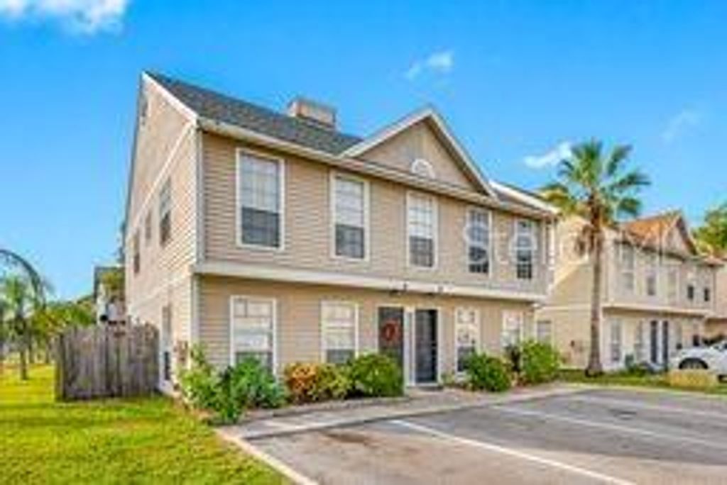 132 DOUGLAS ROAD W A, Oldsmar, FL 34677